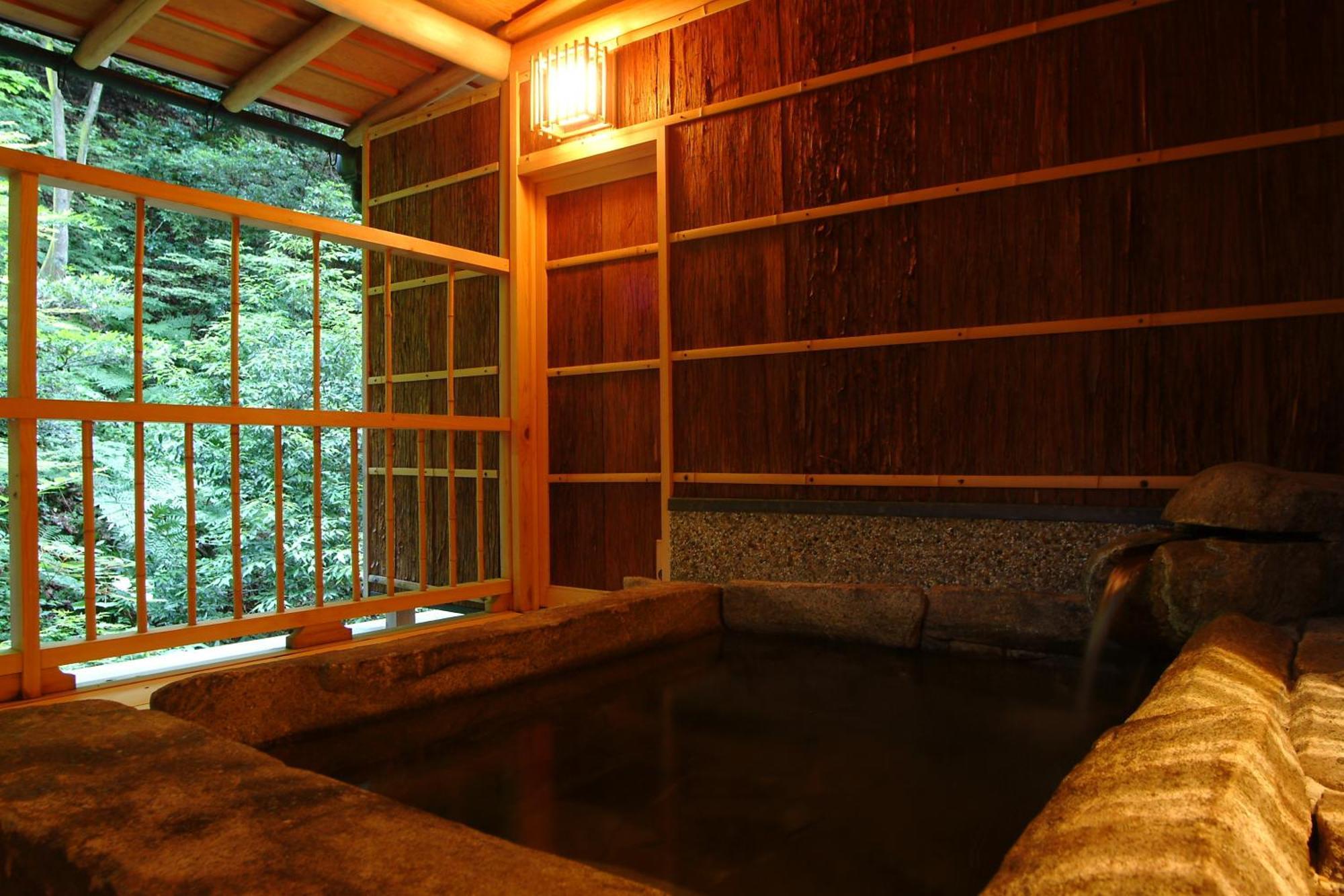 Kinosaki Onsen Nishimuraya Hotel Shogetsutei Toyooka  Bagian luar foto